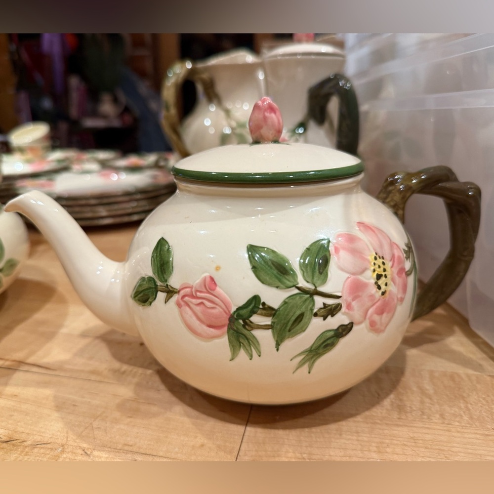 Older Franciscan Desert Rose Teapot Kettle Pottery marked California
